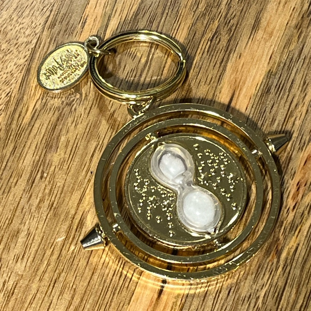 NWOT Harry Potter Time Turner Keychain